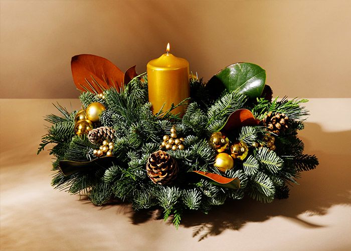 golden pinecone centerpiece wreath