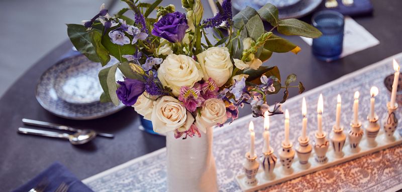 hannukah decor gifts bouquets