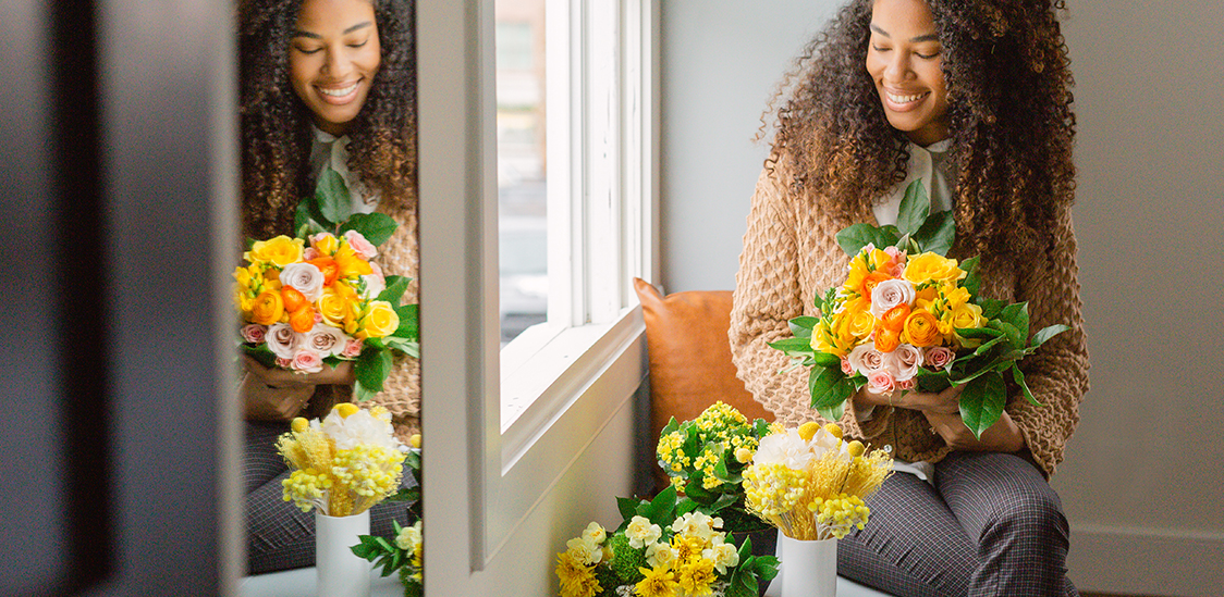 Yellow bouquets to send to a friend