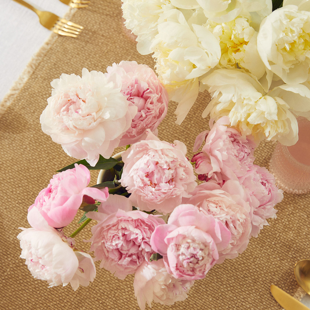 why-you-should-send-peonies-for-mothers-day