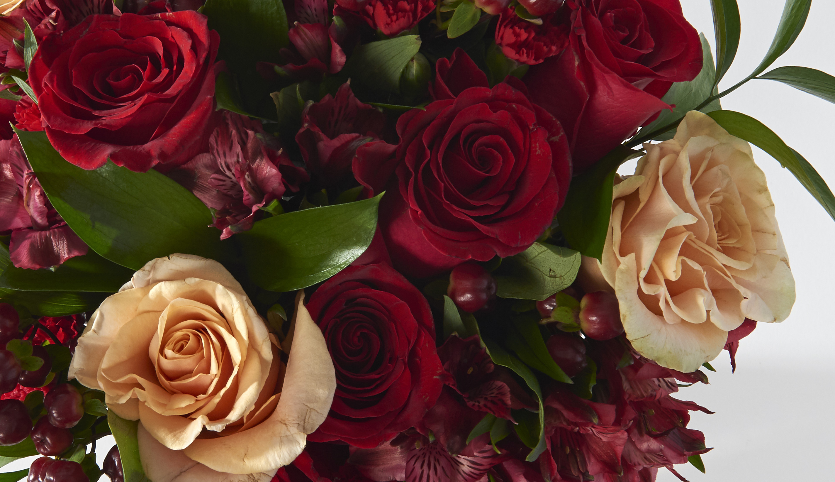 Valentine's day flowers with roses